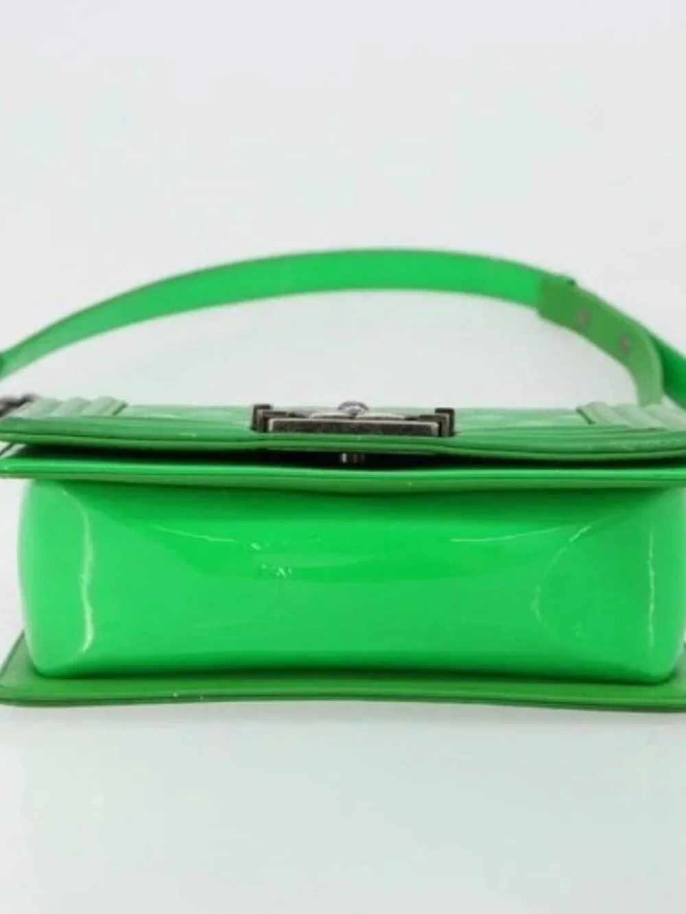 CHANEL Matelasse Chain Shoulder Bag Patent leather Green CC Auth 179242